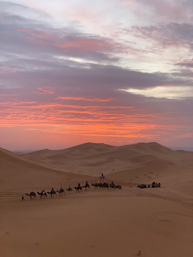 sunset in merzouga